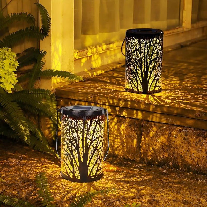 Solar Projection Light, IP65 Waterproof, Metal Garden Light, Outdoor Sensor Decorative Lamp - CE GARDEN