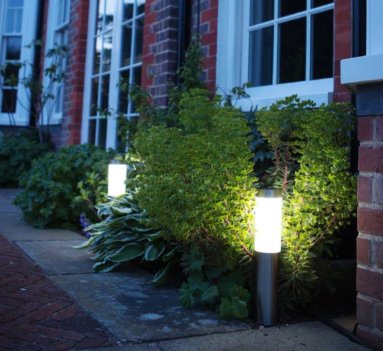 Solar Stainless Steel Outdoor Lights, LED Garden Pathway Decorative Lights - CE GARDEN